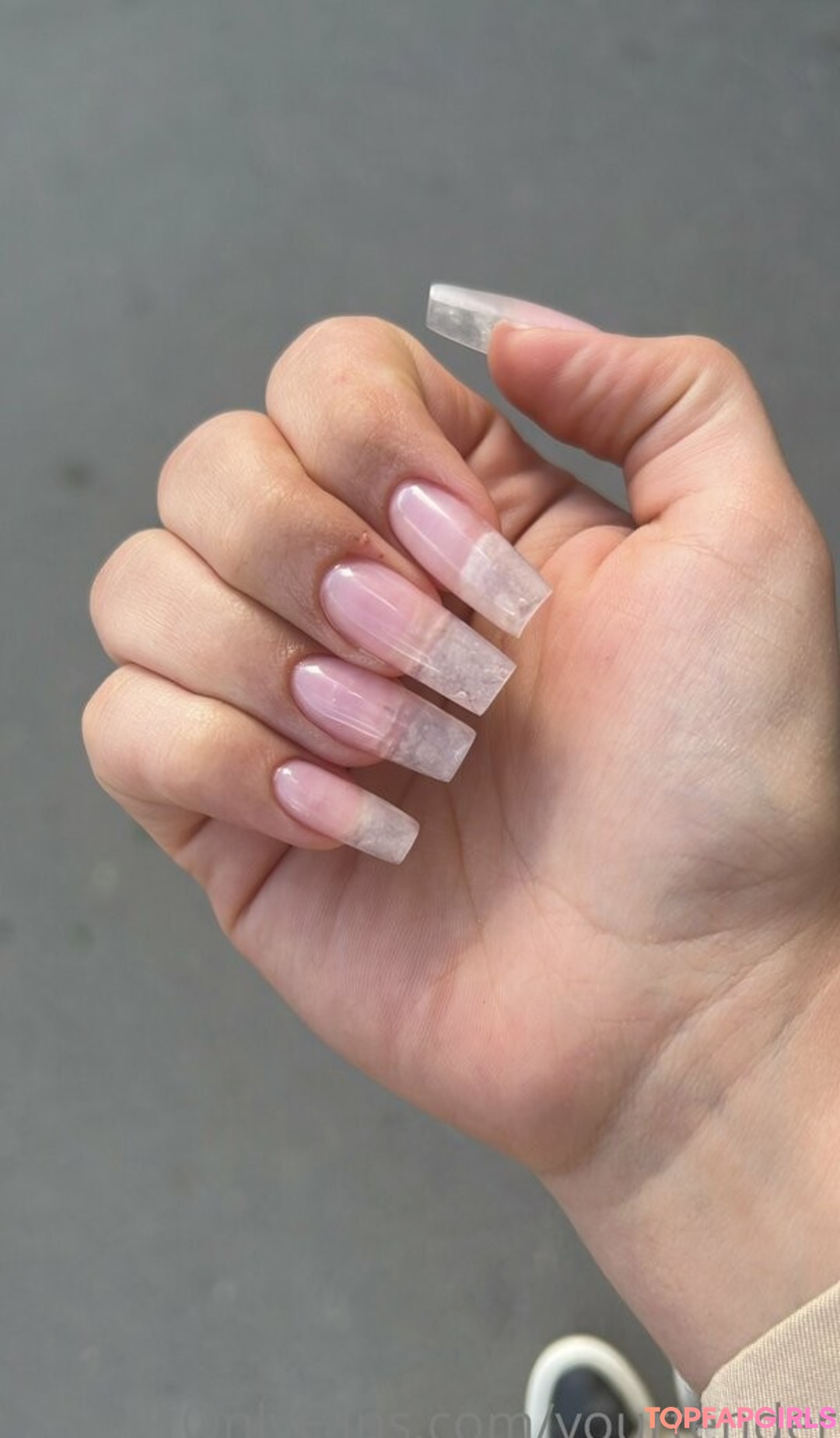 Foto desnuda filtrada de OnlyFans de Tenderalise #4 Foto desnuda filtrada de OnlyFans de Tenderalise #4