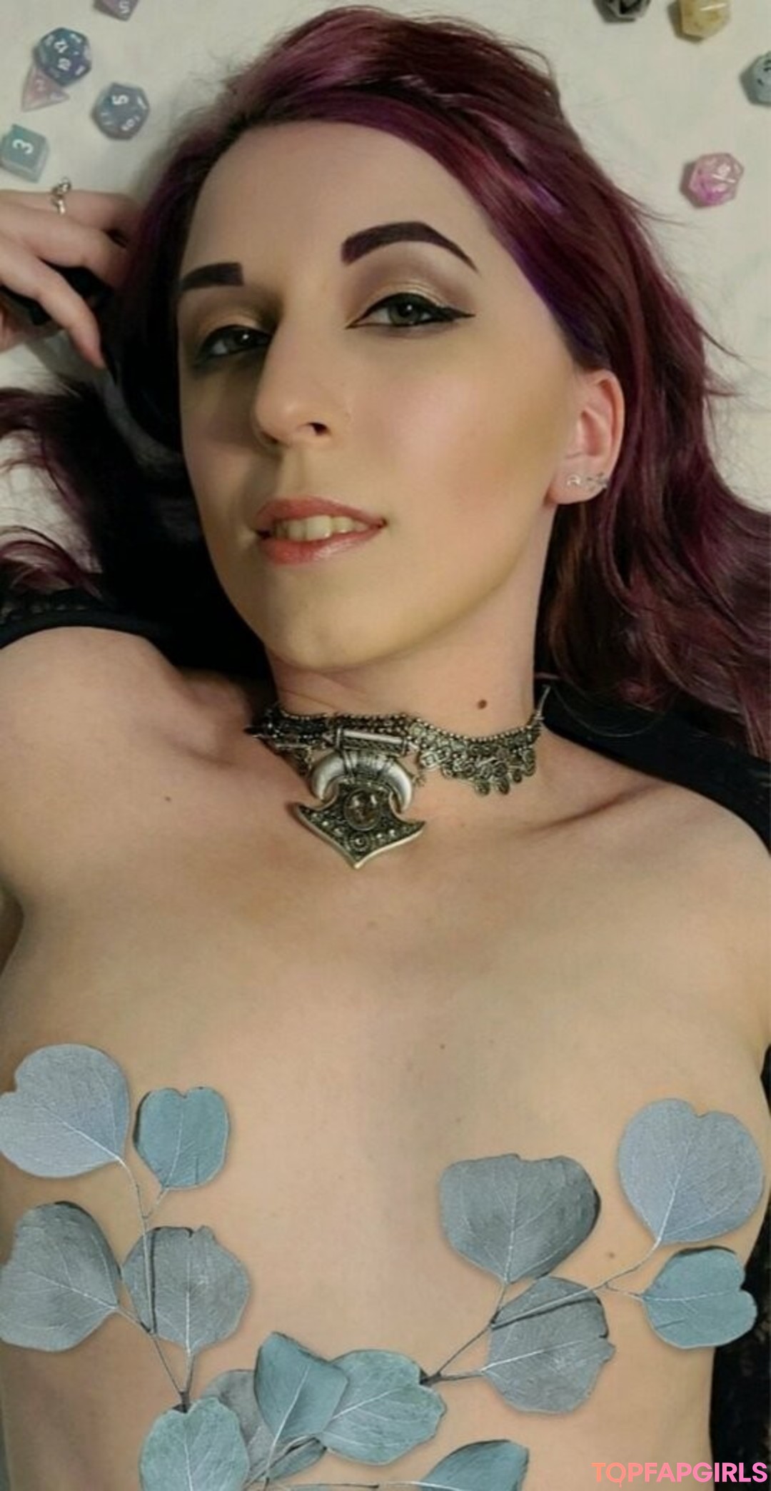 Foto desnuda filtrada de OnlyFans de Tearexqueen #115 Foto desnuda filtrada de OnlyFans de Tearexqueen #115