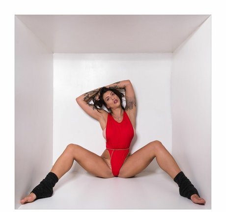 Evelyn Perez