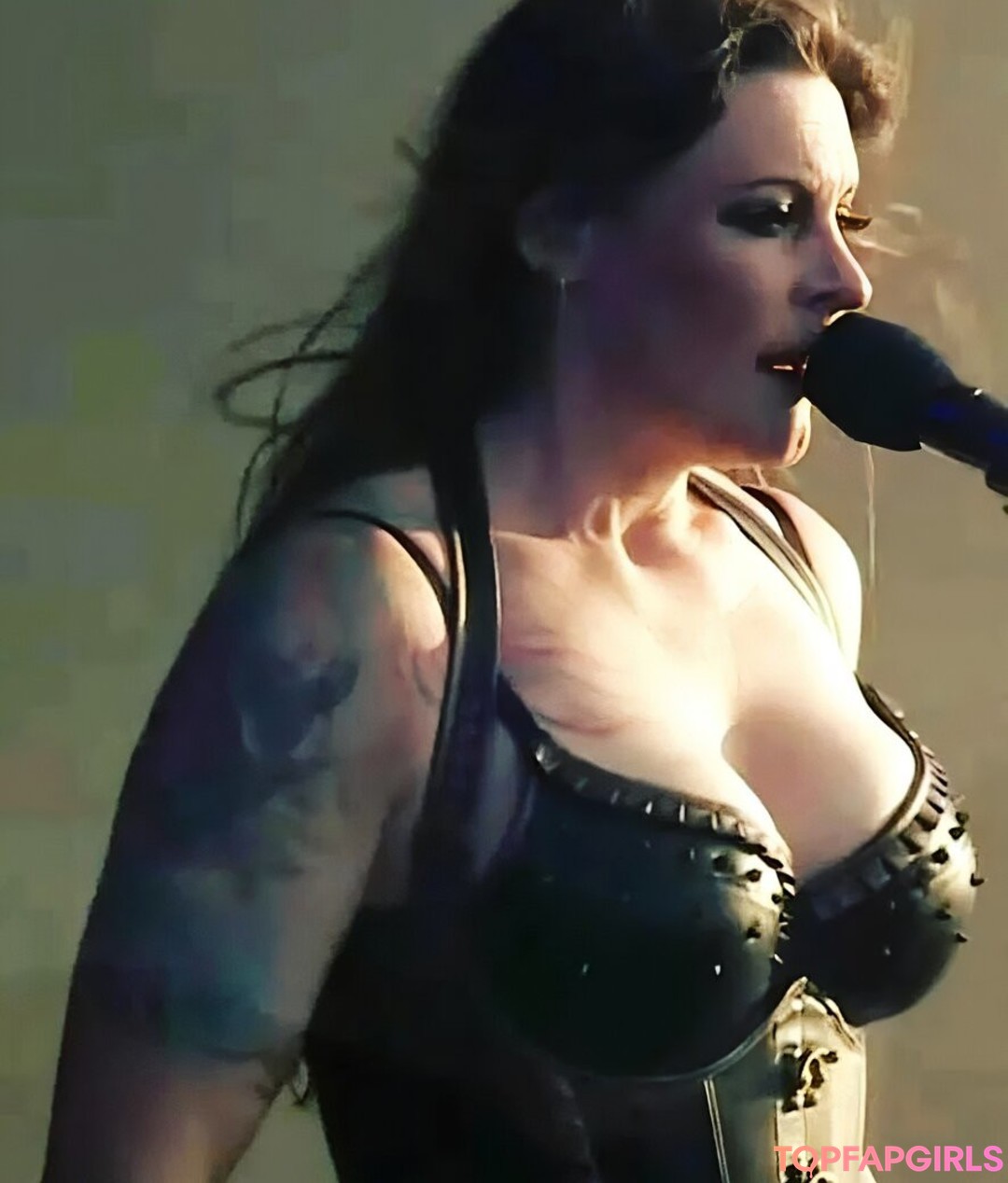 Foto desnuda filtrada de OnlyFans de Floor Jansen #44 Foto desnuda filtrada de OnlyFans de Floor Jansen #44