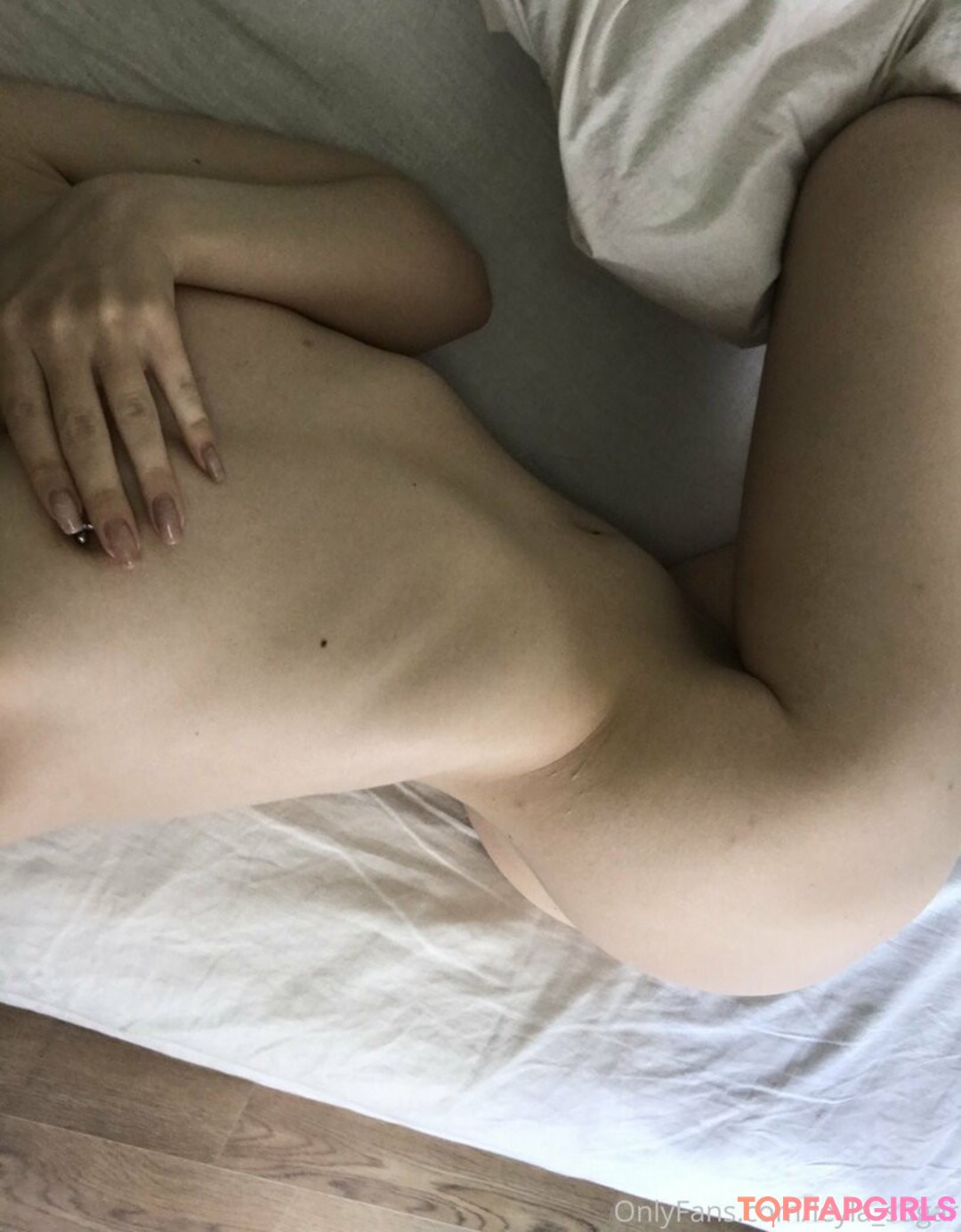 Foto desnuda filtrada de OnlyFans de Leylasugar #15 Foto desnuda filtrada de OnlyFans de Leylasugar #15