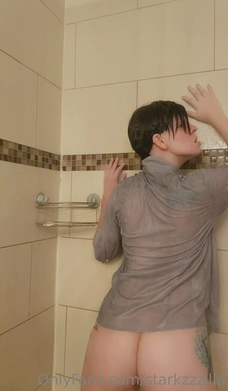 Foto desnuda filtrada de OnlyFans de Starkzzzilla