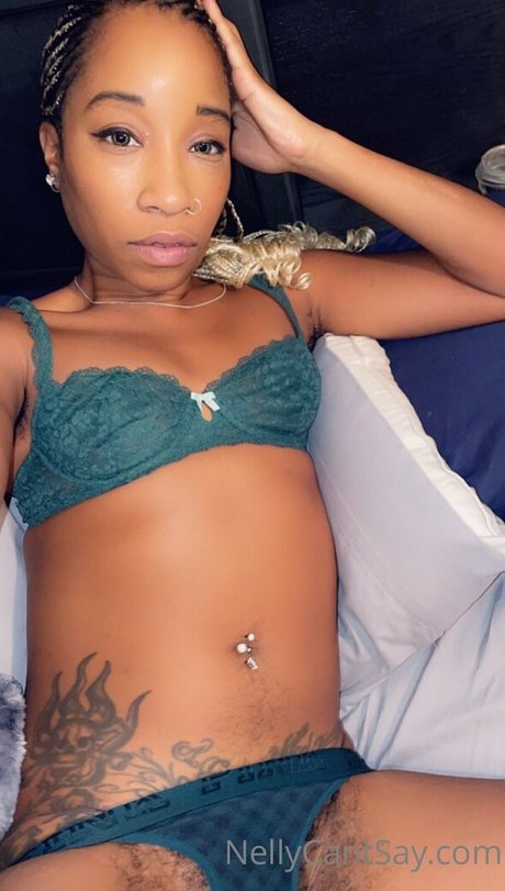Foto desnuda filtrada de OnlyFans de Nellycantsay