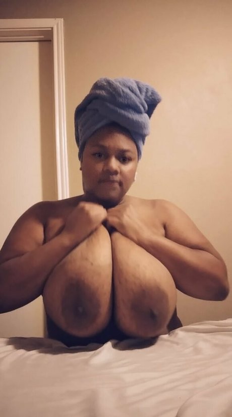 Foto desnuda filtrada de OnlyFans de Shaneii