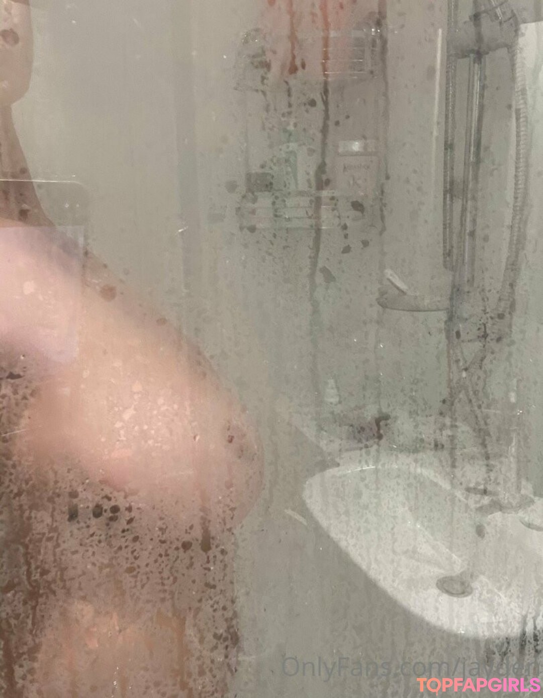 Foto desnuda filtrada de OnlyFans de Boobsandthings #26 Foto desnuda filtrada de OnlyFans de Boobsandthings #26