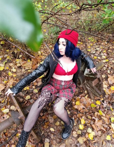 Poppycarminexxx