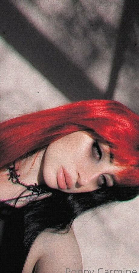 Poppycarminexxx