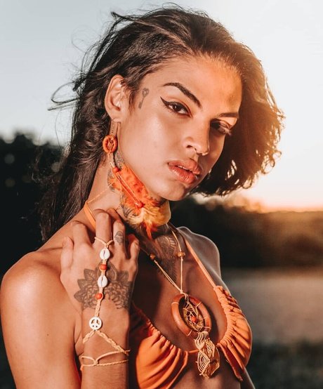 Foto desnuda filtrada de OnlyFans de Sophia Fantinato