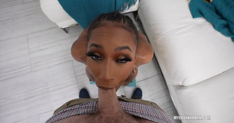Sarai Minx