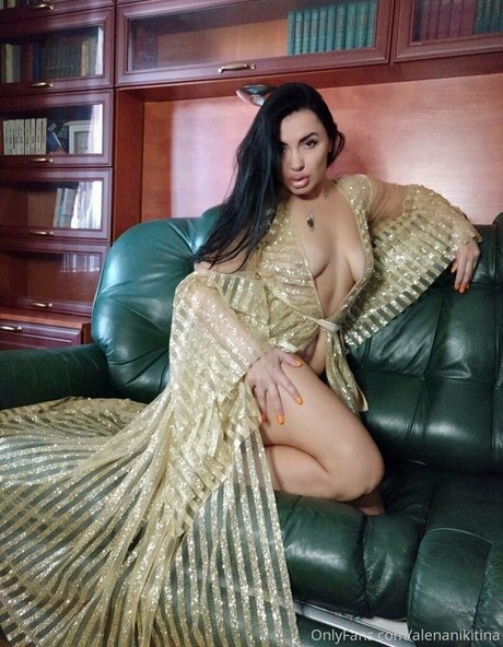 Foto desnuda filtrada de OnlyFans de Alenanikitina