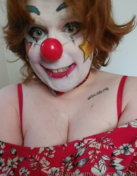 Foto desnuda filtrada de OnlyFans de Majorredhead