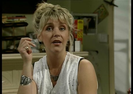 Leslie Ash