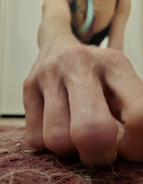 Foto desnuda filtrada de OnlyFans de Gtssyren