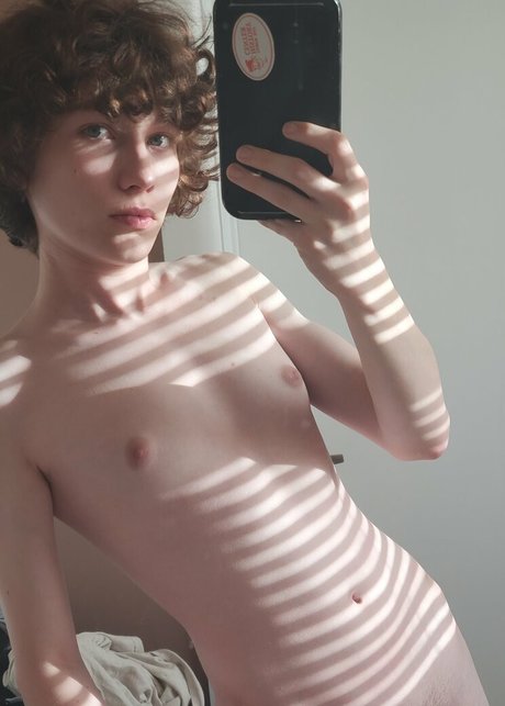 Foto desnuda filtrada de OnlyFans de Xaviey
