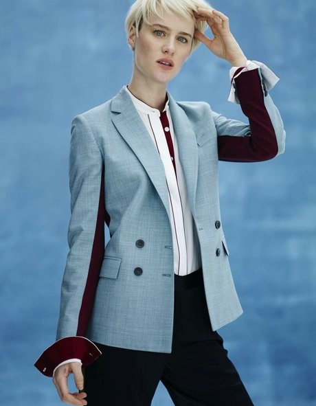 Foto desnuda filtrada de OnlyFans de Mackenzie Davis