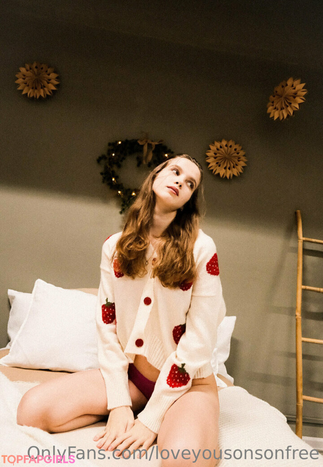 Foto desnuda filtrada de OnlyFans de Loveyousonsonfree #10 Foto desnuda filtrada de OnlyFans de Loveyousonsonfree #10