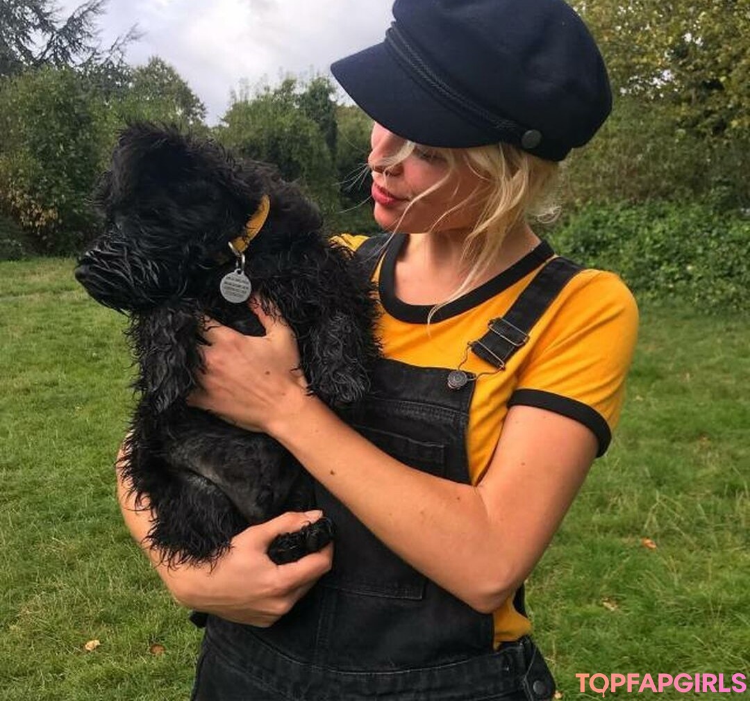 Foto desnuda filtrada de OnlyFans de Amelia Eve #14 Foto desnuda filtrada de OnlyFans de Amelia Eve #14