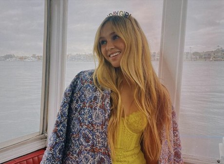 Foto desnuda filtrada de OnlyFans de Ella Horan