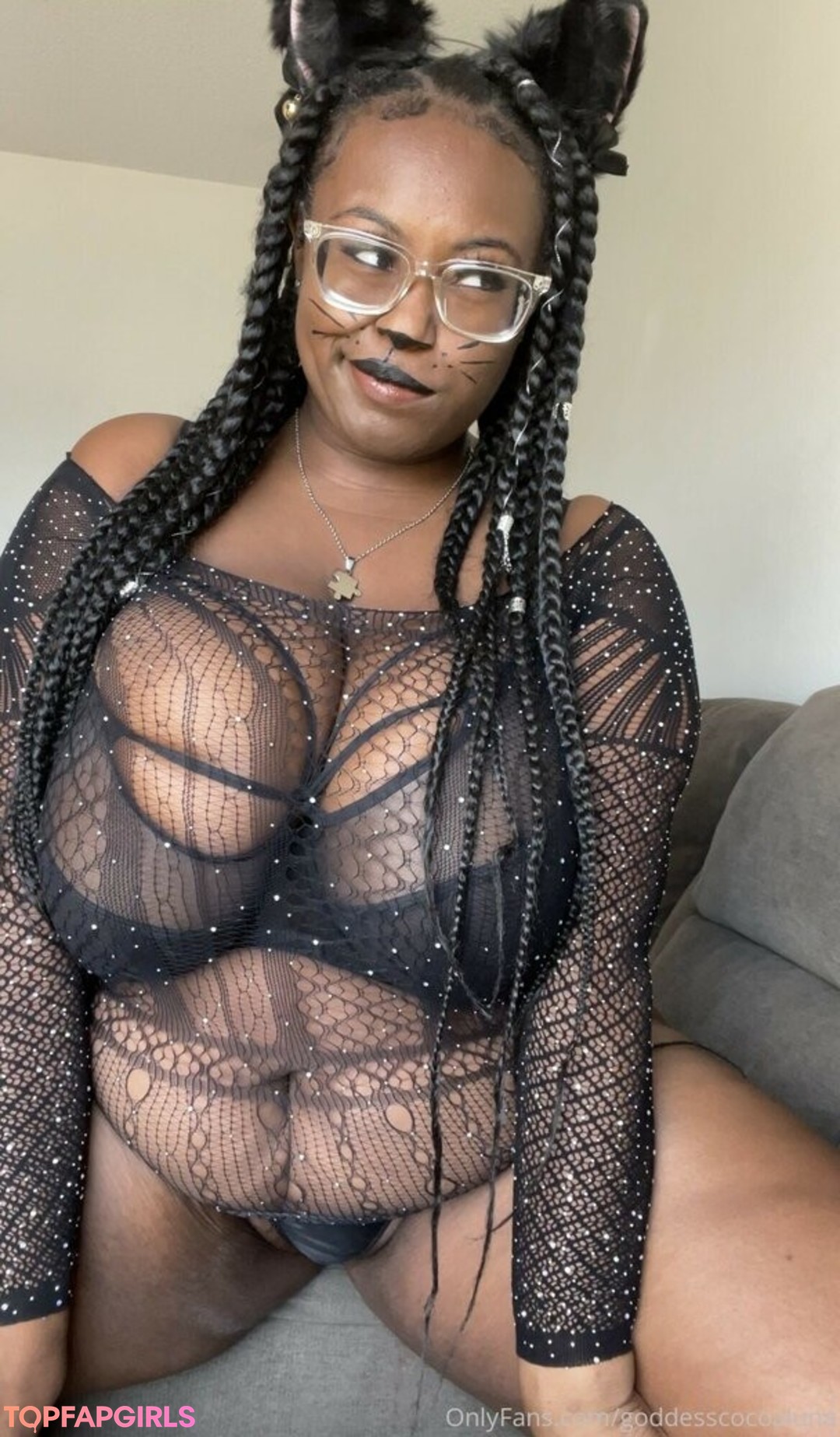 Foto desnuda filtrada de OnlyFans de Goddesscocoaluna #118 Foto desnuda filtrada de OnlyFans de Goddesscocoaluna #118