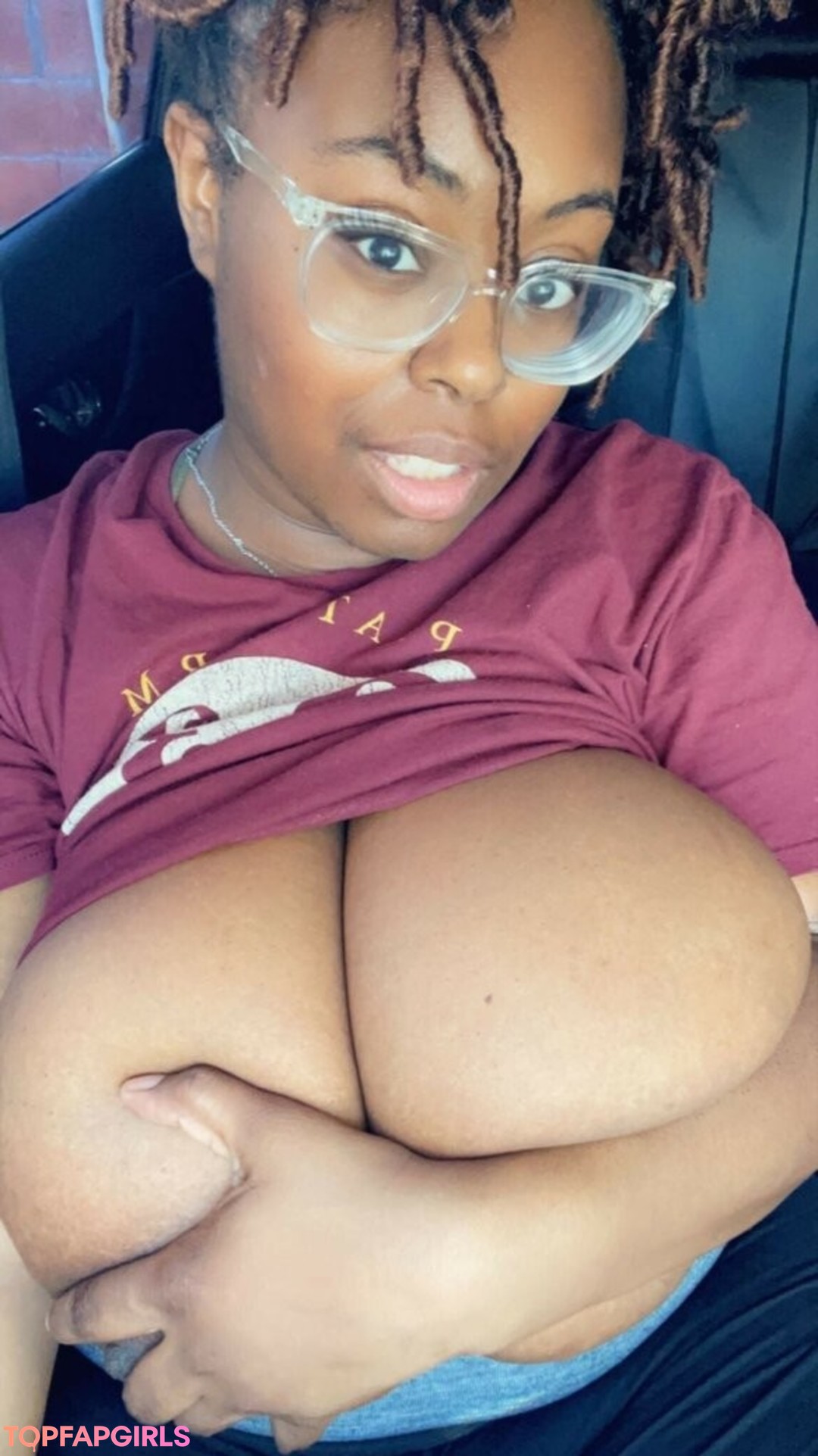 Foto desnuda filtrada de OnlyFans de Goddesscocoaluna #159 Foto desnuda filtrada de OnlyFans de Goddesscocoaluna #159