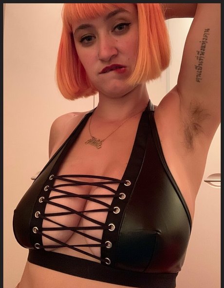 Lolarae29