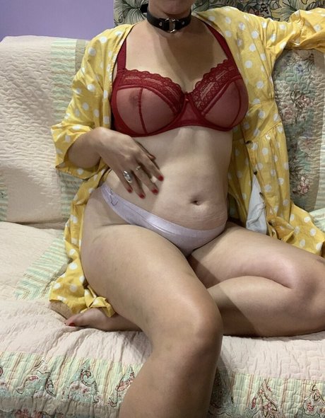 Foto desnuda filtrada de OnlyFans de Lolarae29