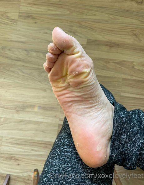 Xoxolovelyfeet