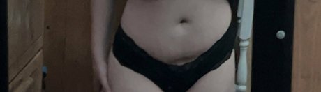 Foto desnuda filtrada de OnlyFans de Saturnsssecret