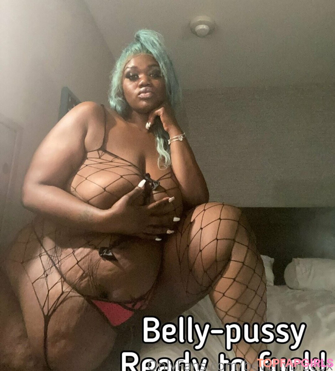 Foto desnuda filtrada de OnlyFans de Beverlyblue3x #270 Foto desnuda filtrada de OnlyFans de Beverlyblue3x #270