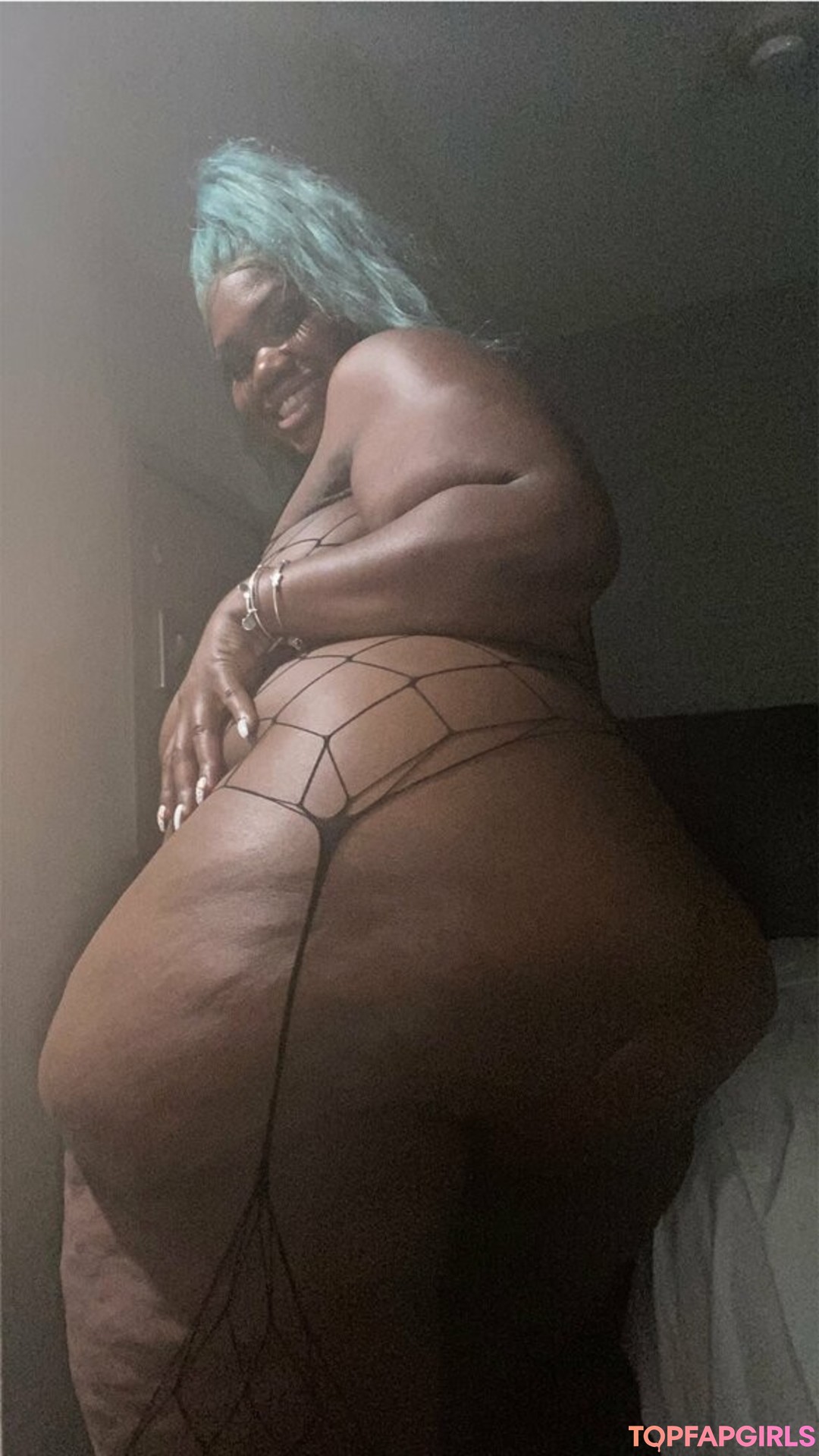 Foto desnuda filtrada de OnlyFans de Beverlyblue3x #51 Foto desnuda filtrada de OnlyFans de Beverlyblue3x #51