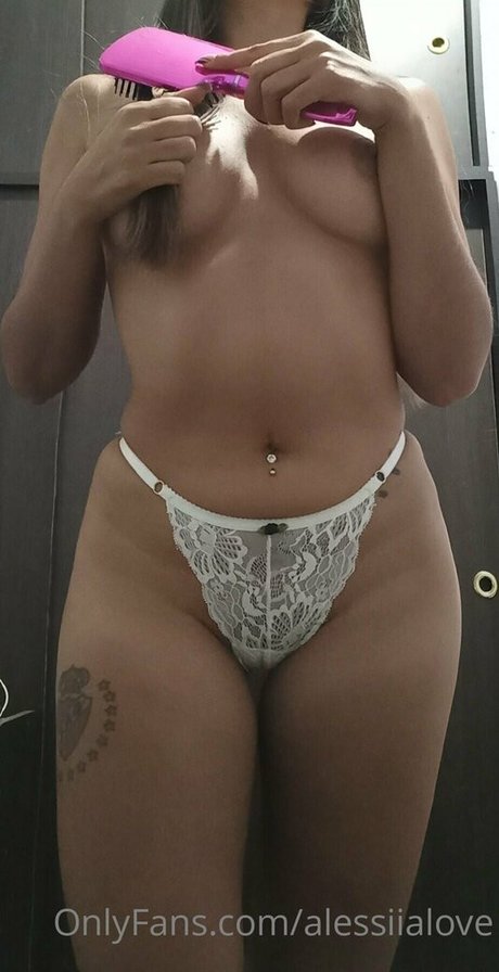 Foto desnuda filtrada de OnlyFans de Alessiialove