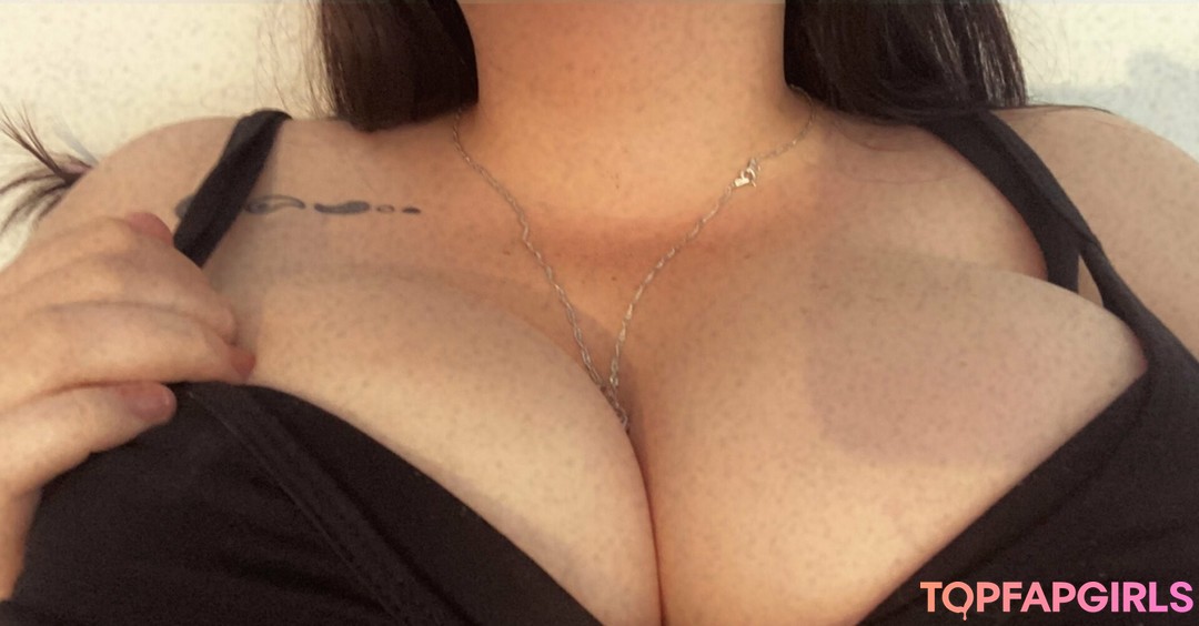 Foto desnuda filtrada de OnlyFans de Yourfavbustybrat #58 Foto desnuda filtrada de OnlyFans de Yourfavbustybrat #58