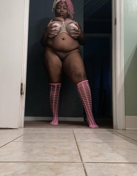 Foto desnuda filtrada de OnlyFans de Famousstarkmarie