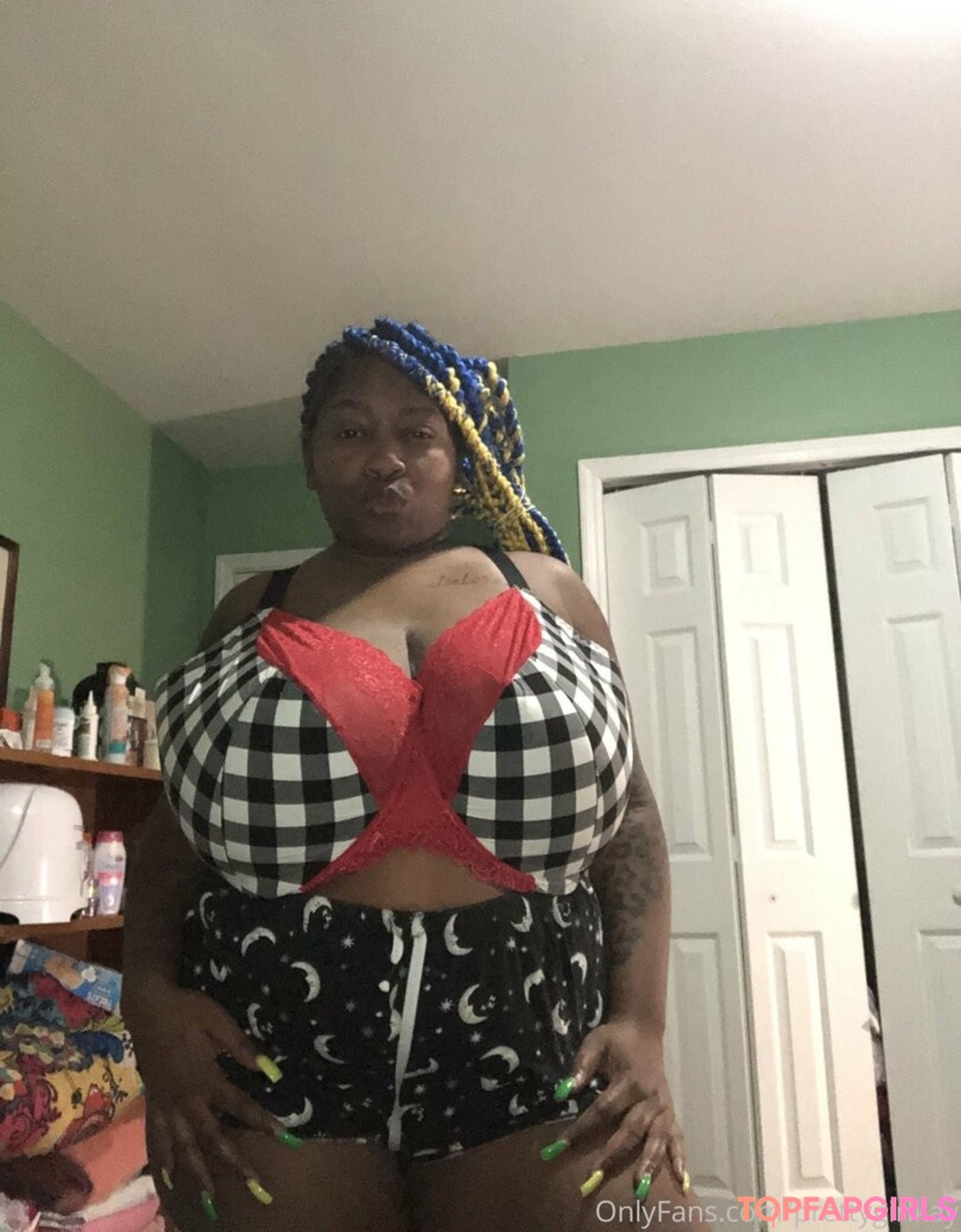 Foto desnuda filtrada de OnlyFans de Famousstarkmarie #82 Foto desnuda filtrada de OnlyFans de Famousstarkmarie #82