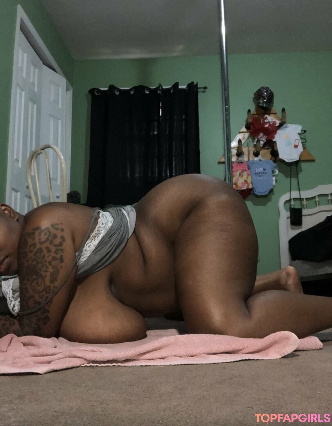 Foto desnuda filtrada de OnlyFans de Famousstarkmarie #94 Foto desnuda filtrada de OnlyFans de Famousstarkmarie #94