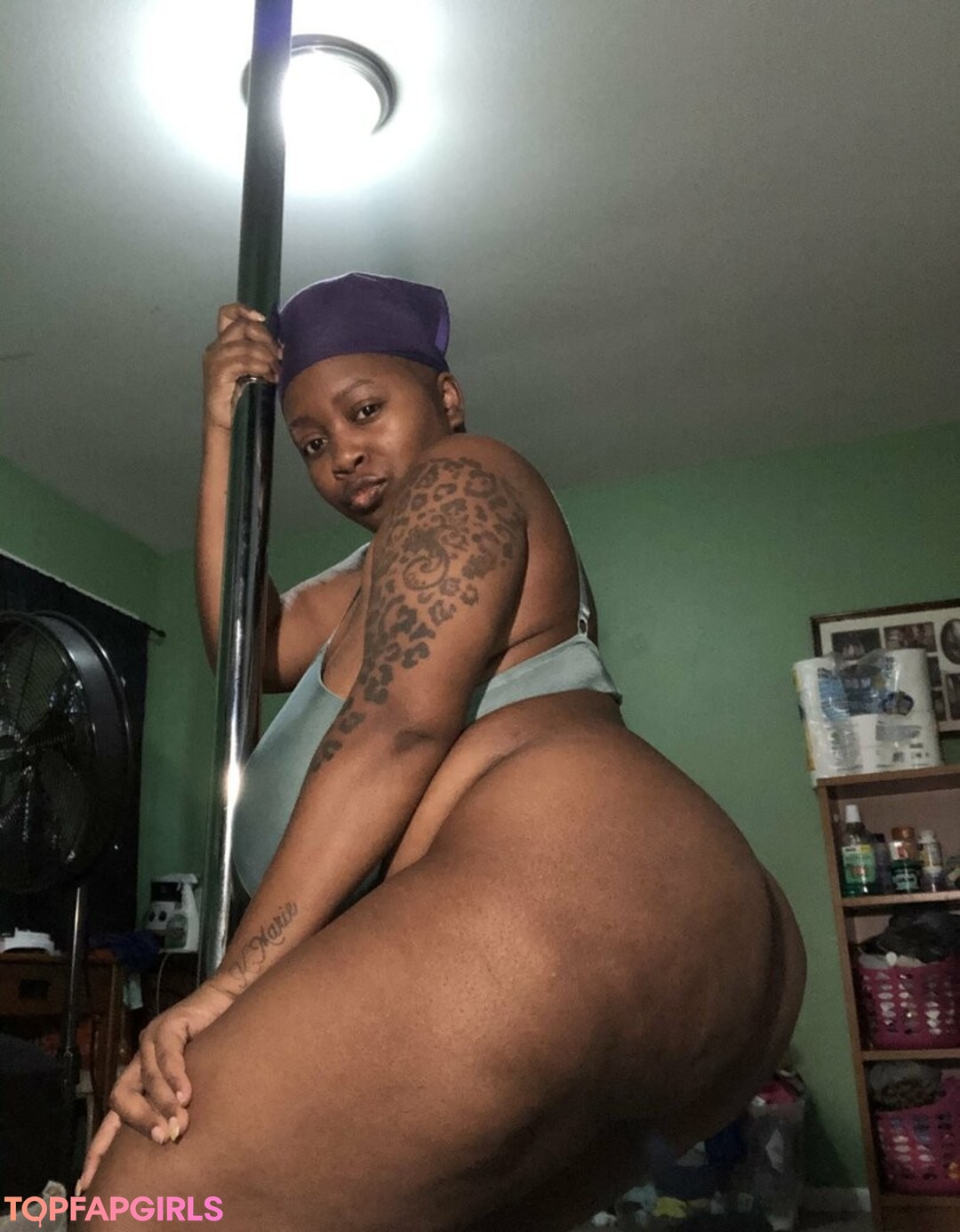 Foto desnuda filtrada de OnlyFans de Famousstarkmarie #99 Foto desnuda filtrada de OnlyFans de Famousstarkmarie #99