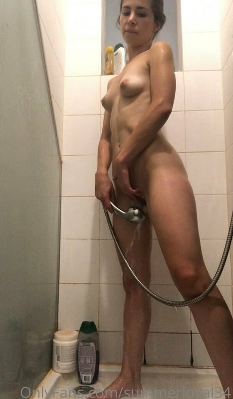Foto desnuda filtrada de OnlyFans de Summerloyal34