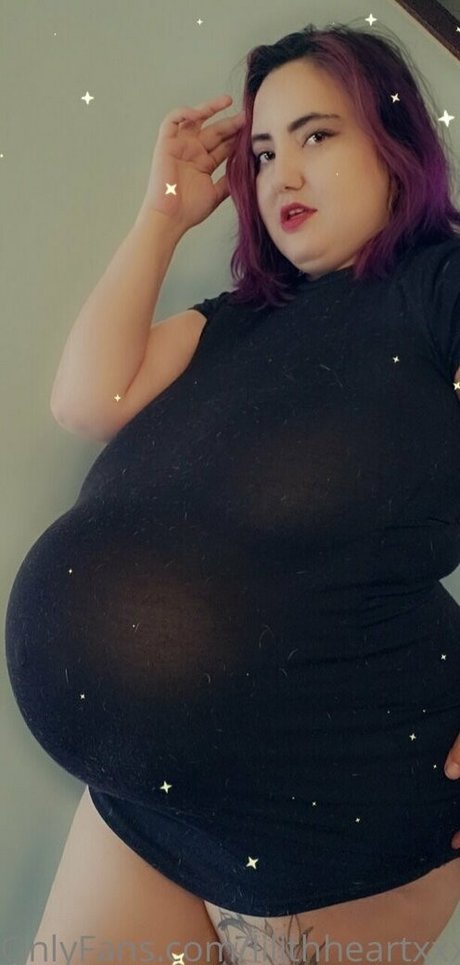 Foto desnuda filtrada de OnlyFans de Lilithheartxxx