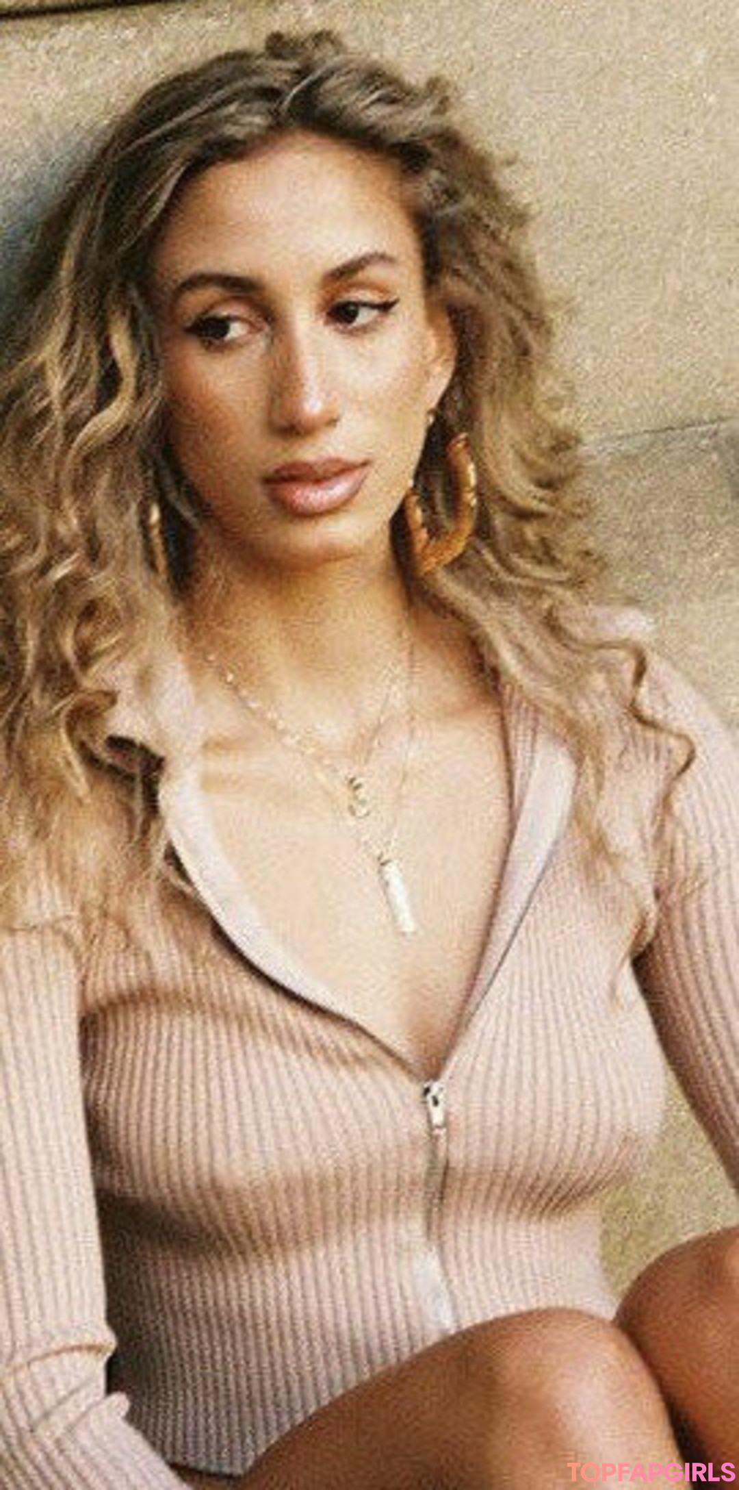 Foto desnuda filtrada de OnlyFans de China Kelly #5 Foto desnuda filtrada de OnlyFans de China Kelly #5