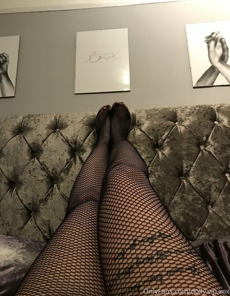 Foto desnuda filtrada de OnlyFans de Itsdollyxxx