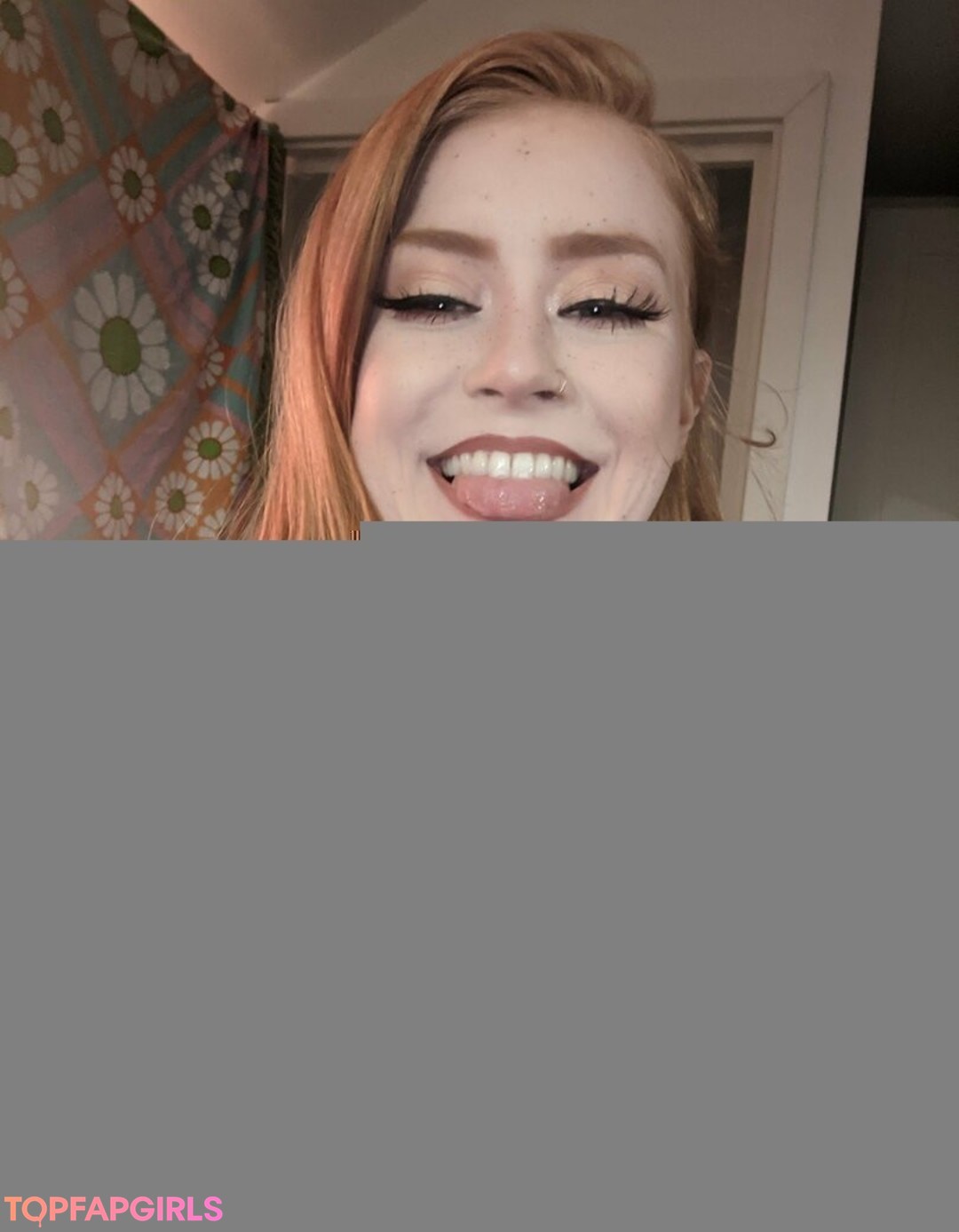 Foto desnuda filtrada de OnlyFans de Lunarouxfree #16 Foto desnuda filtrada de OnlyFans de Lunarouxfree #16