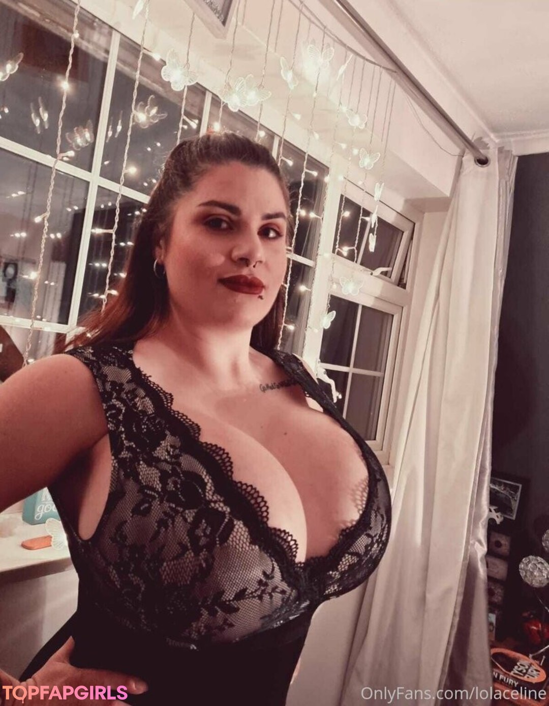 Foto desnuda filtrada de OnlyFans de Lolaceline #83 Foto desnuda filtrada de OnlyFans de Lolaceline #83