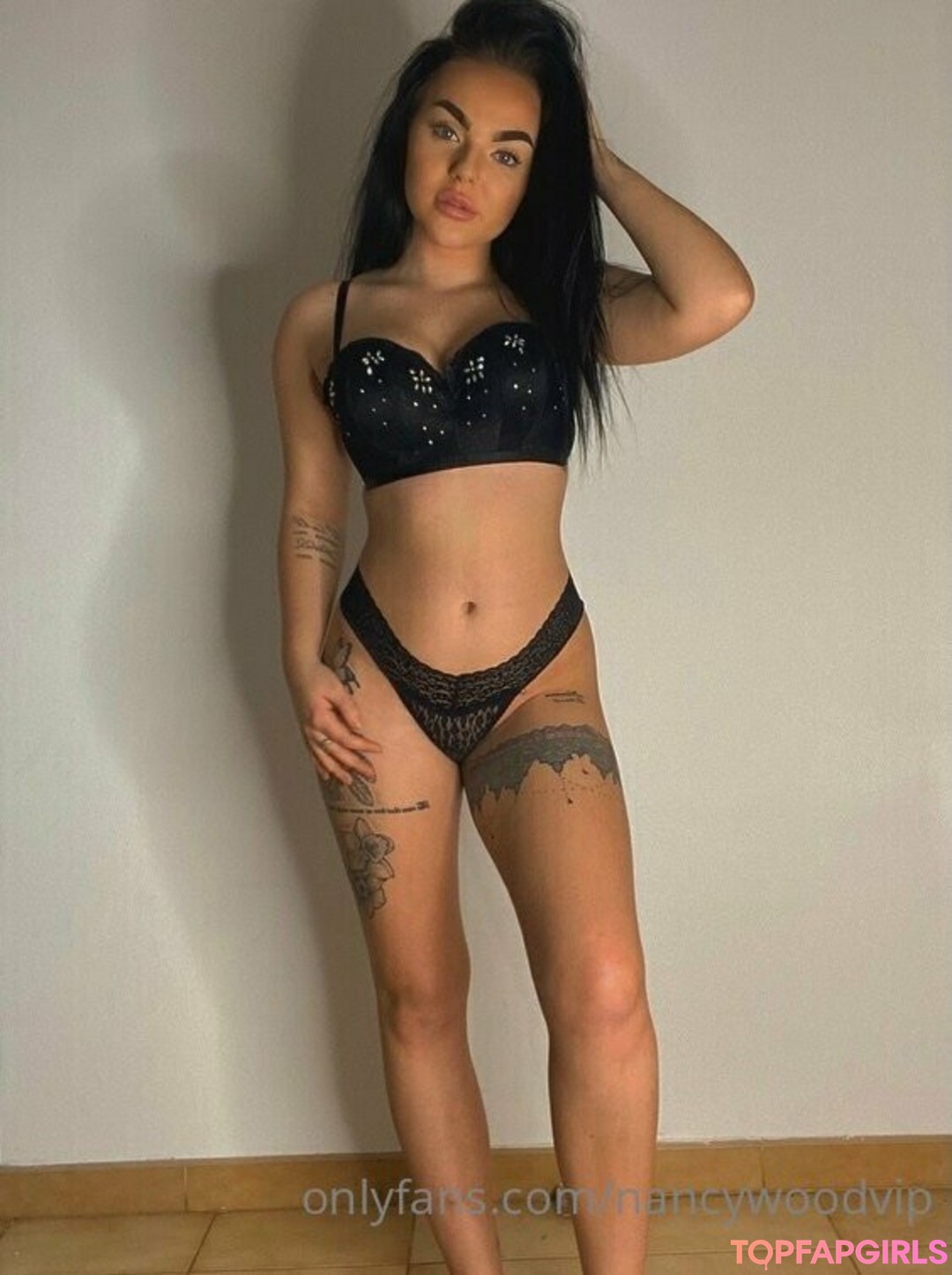 Foto desnuda filtrada de OnlyFans de Nancywood2 #147 Foto desnuda filtrada de OnlyFans de Nancywood2 #147