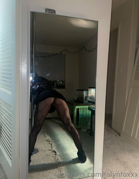 Foto desnuda filtrada de OnlyFans de Falynfoxxx