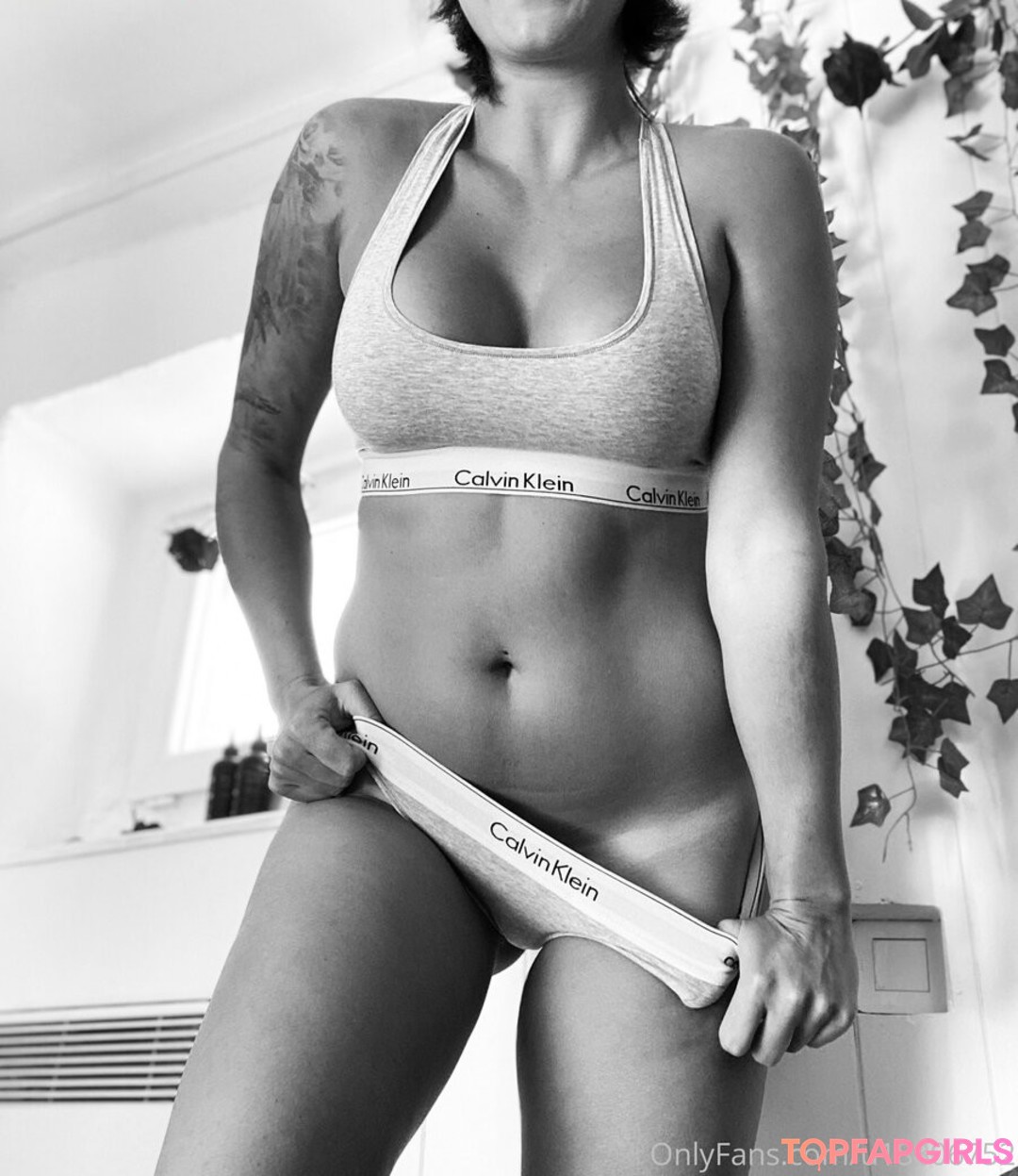 Foto desnuda filtrada de OnlyFans de Vicalouquafree #2 Foto desnuda filtrada de OnlyFans de Vicalouquafree #2