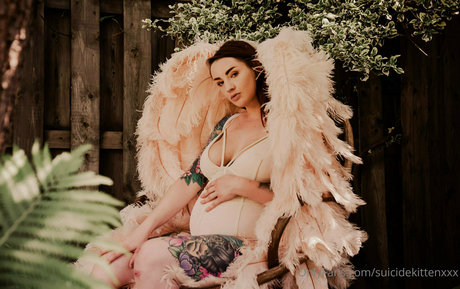 Suicidekittenxxx