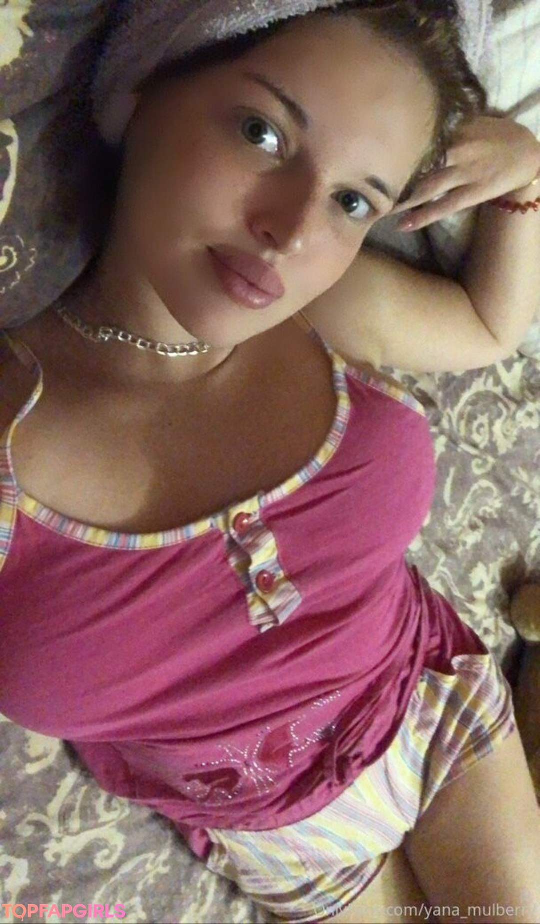 Foto desnuda filtrada de OnlyFans de Yanamulberry #83 Foto desnuda filtrada de OnlyFans de Yanamulberry #83