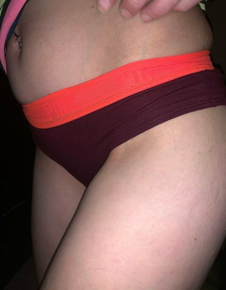 Foto desnuda filtrada de OnlyFans de Thelilbirdie