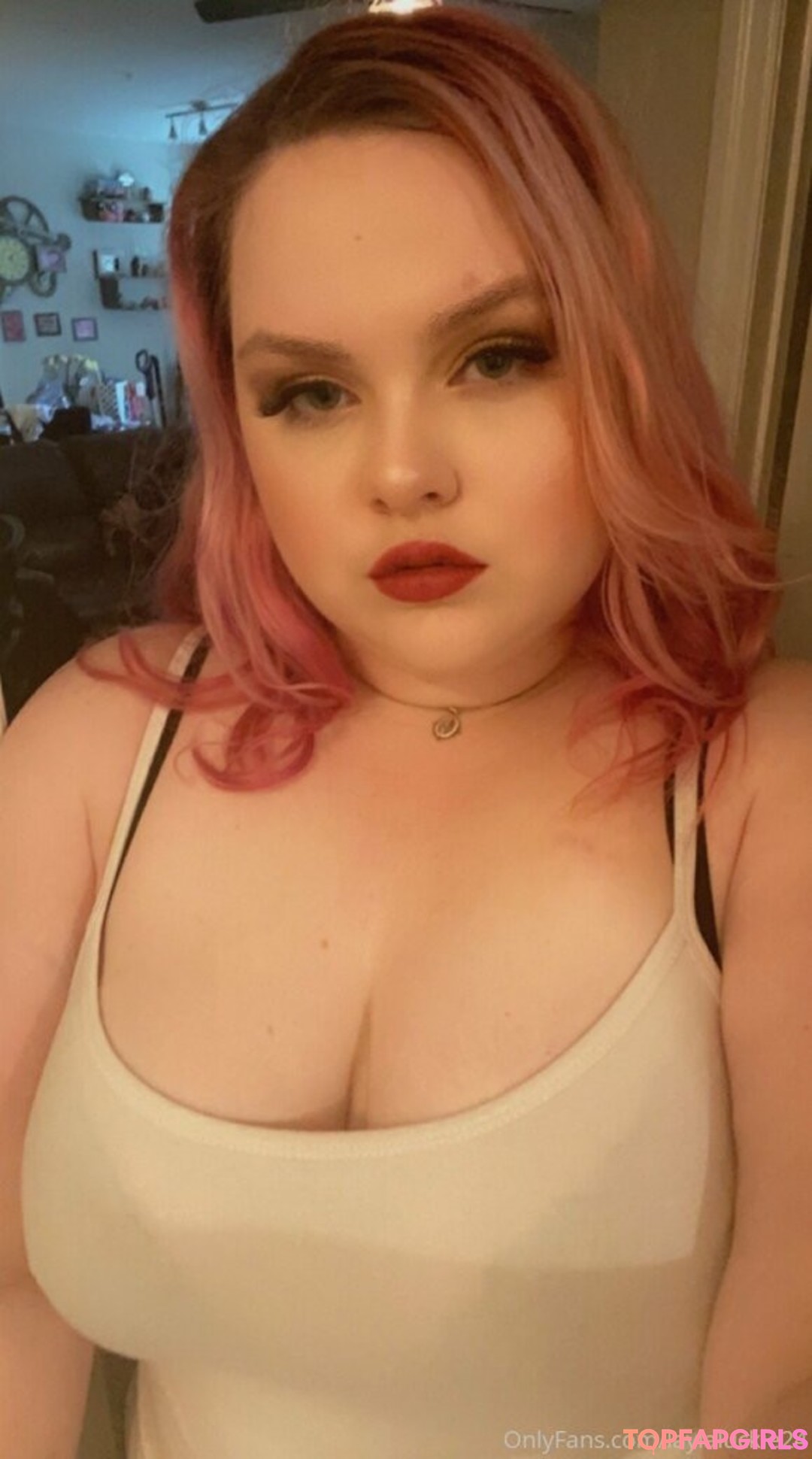 Foto desnuda filtrada de OnlyFans de Laylaluckie24 #3 Foto desnuda filtrada de OnlyFans de Laylaluckie24 #3