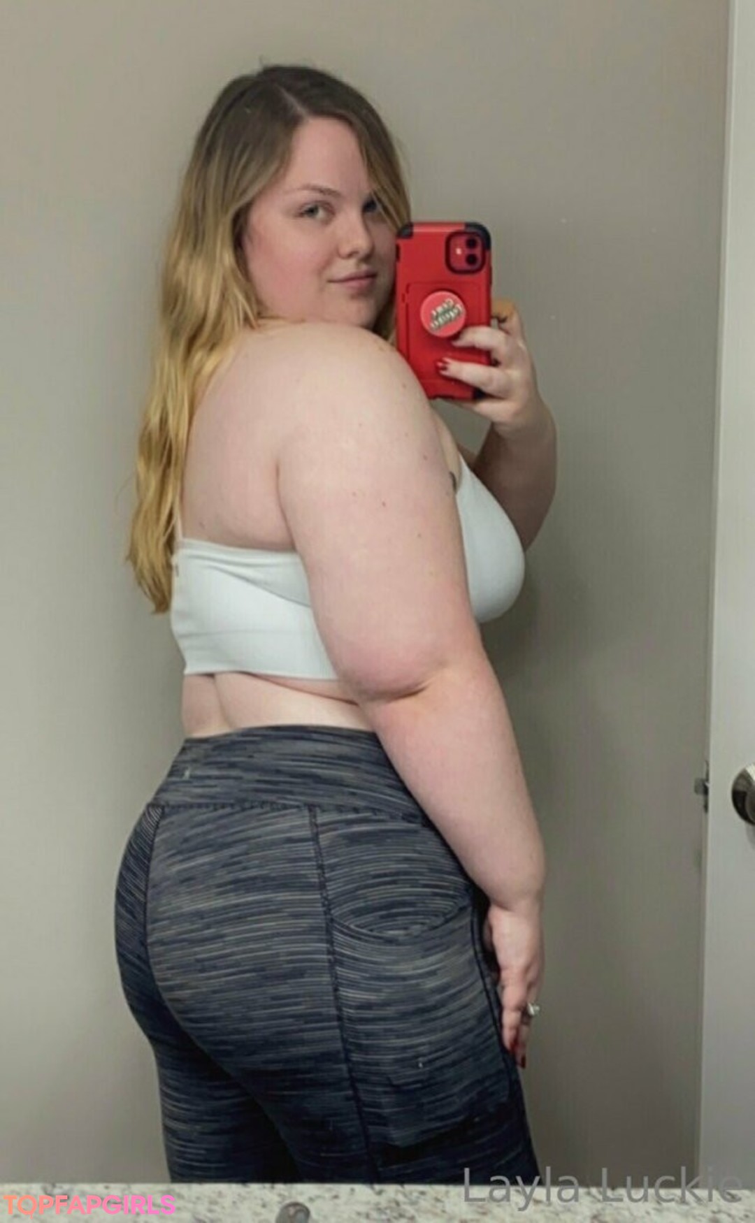 Foto desnuda filtrada de OnlyFans de Laylaluckie24 #62 Foto desnuda filtrada de OnlyFans de Laylaluckie24 #62